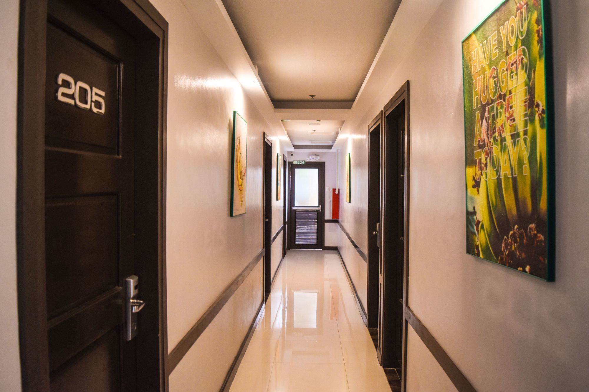 Zen Rooms Pryce Business Park Davao Экстерьер фото